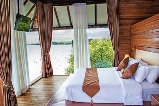 Beejay Bakau Resort Probolinggo Buitenkant foto